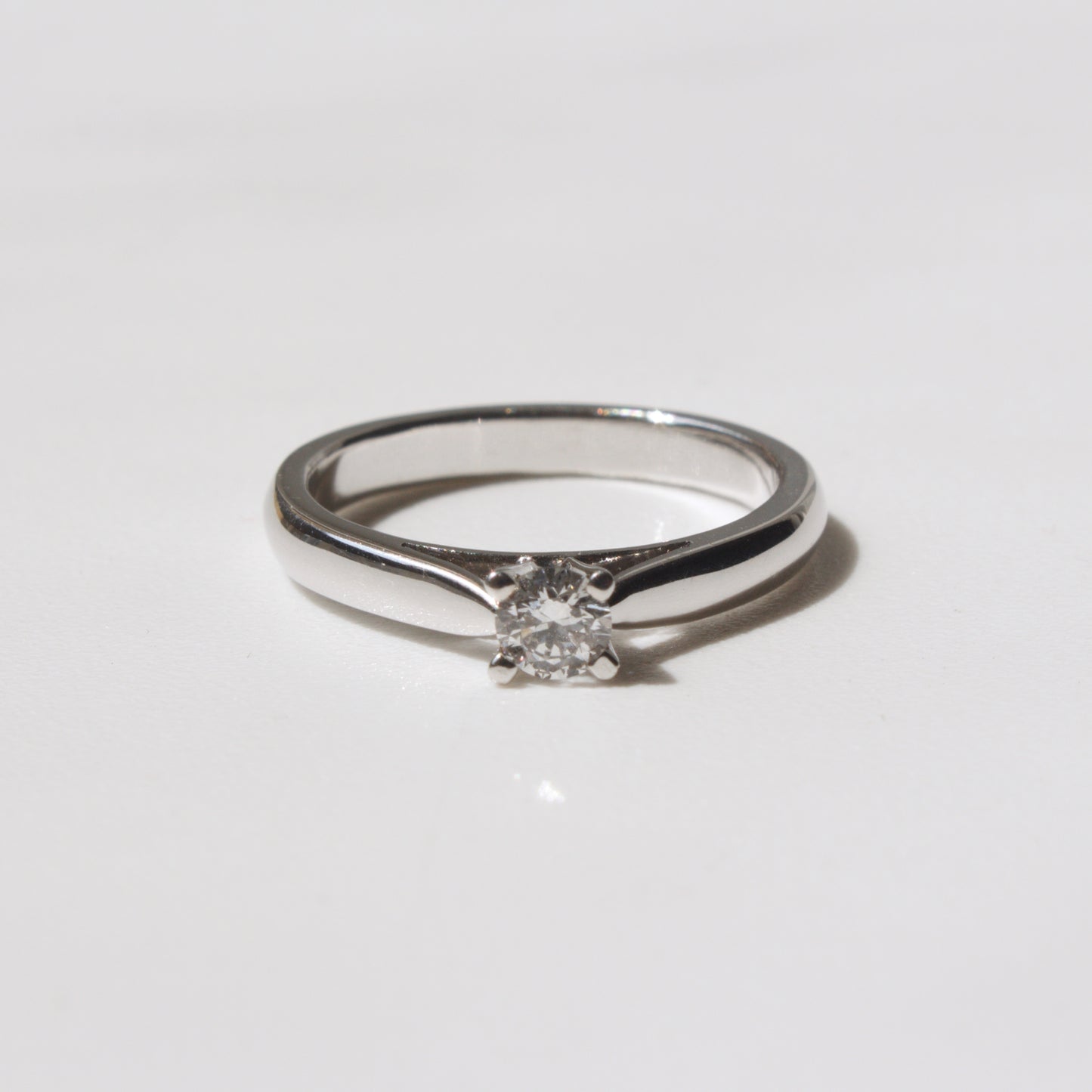 Anillo de Compromiso Alba Diamante GIA 0.20ct en Oro 18k