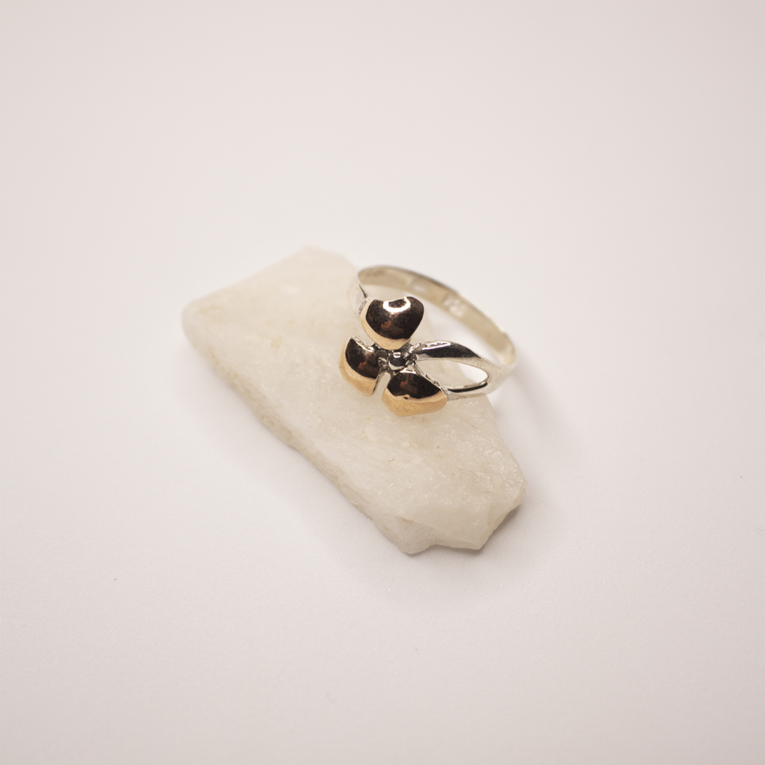 Anillo Trébol