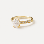 Anillo de Compromiso Oval 2 en Oro 18k