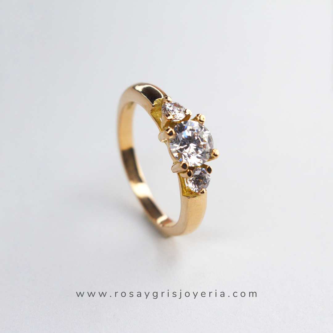 Anillo de Compromiso Trilogía en Oro 18k