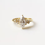 Anillo de Compromiso Serena en Oro 18k