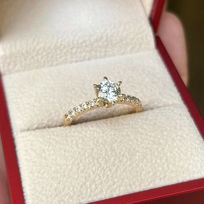 Anillo de Compromiso Antonella en Oro 18k