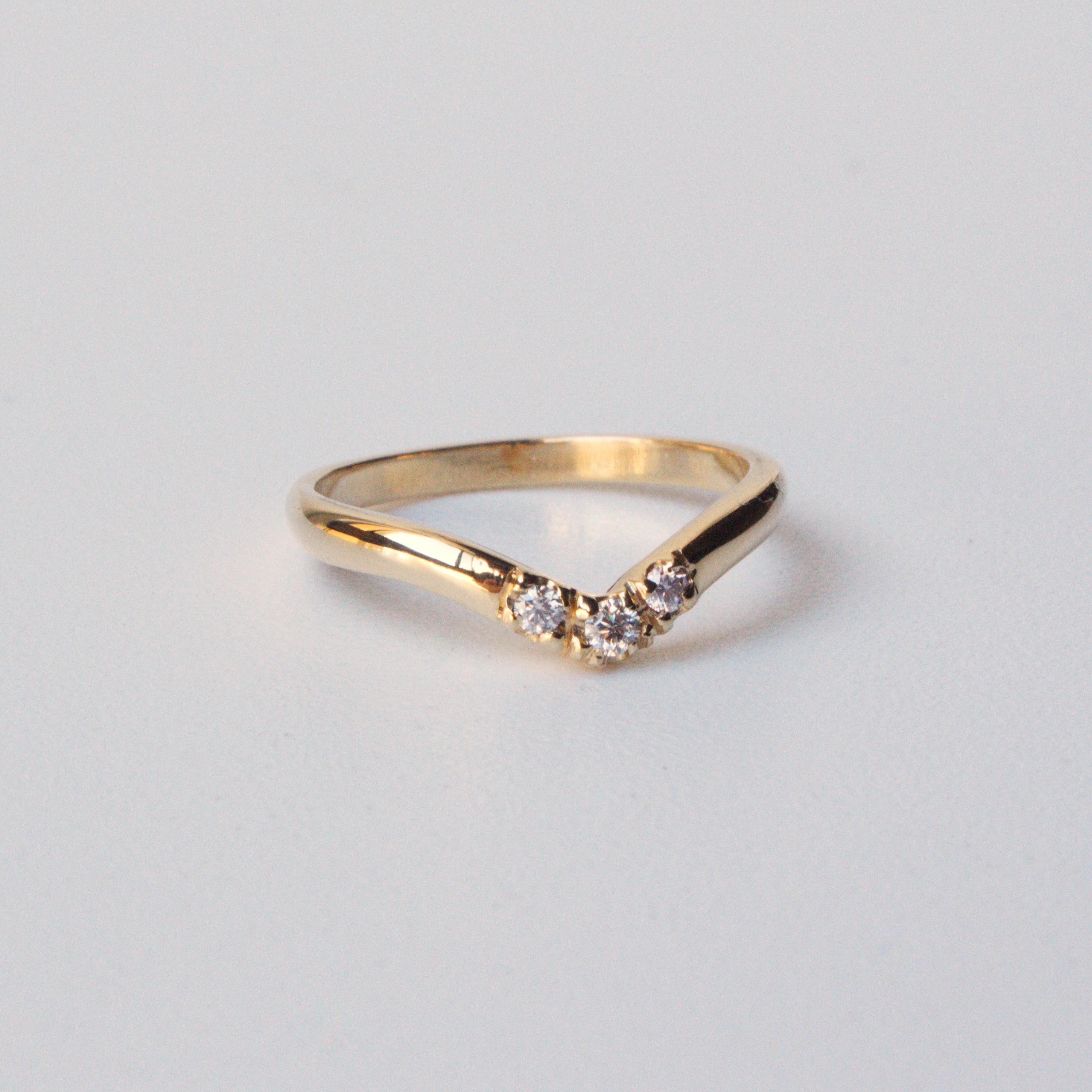 ANILLO DIADEMA EN ORO 18K