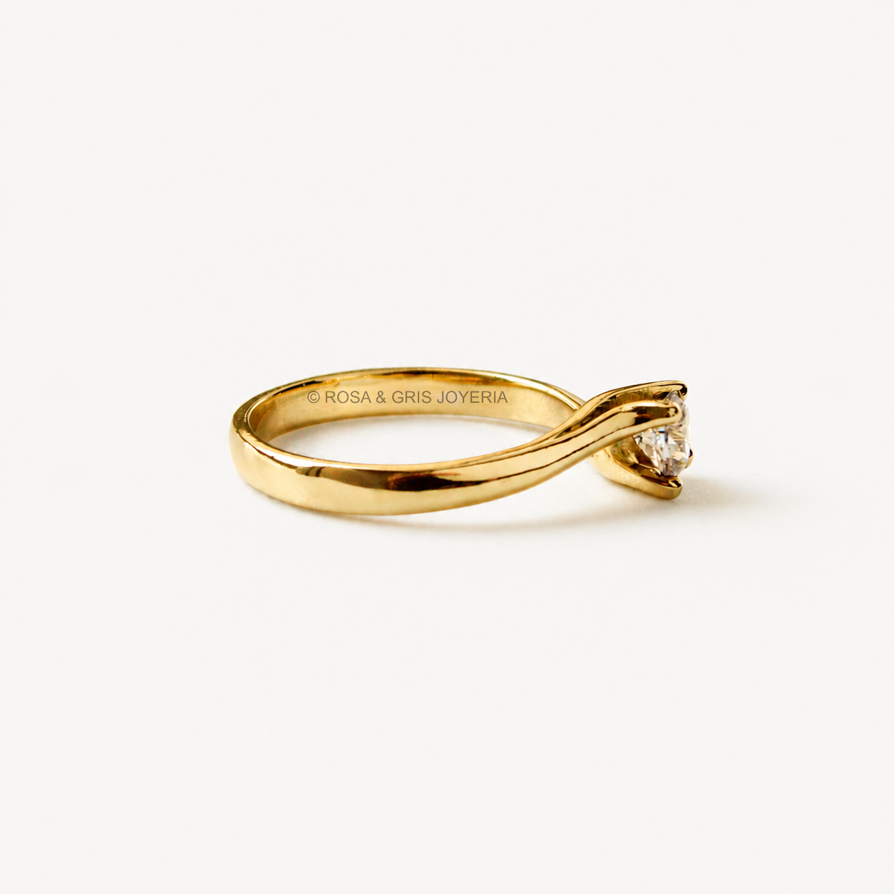 Anillo de Compromiso Andrea en Oro 18k