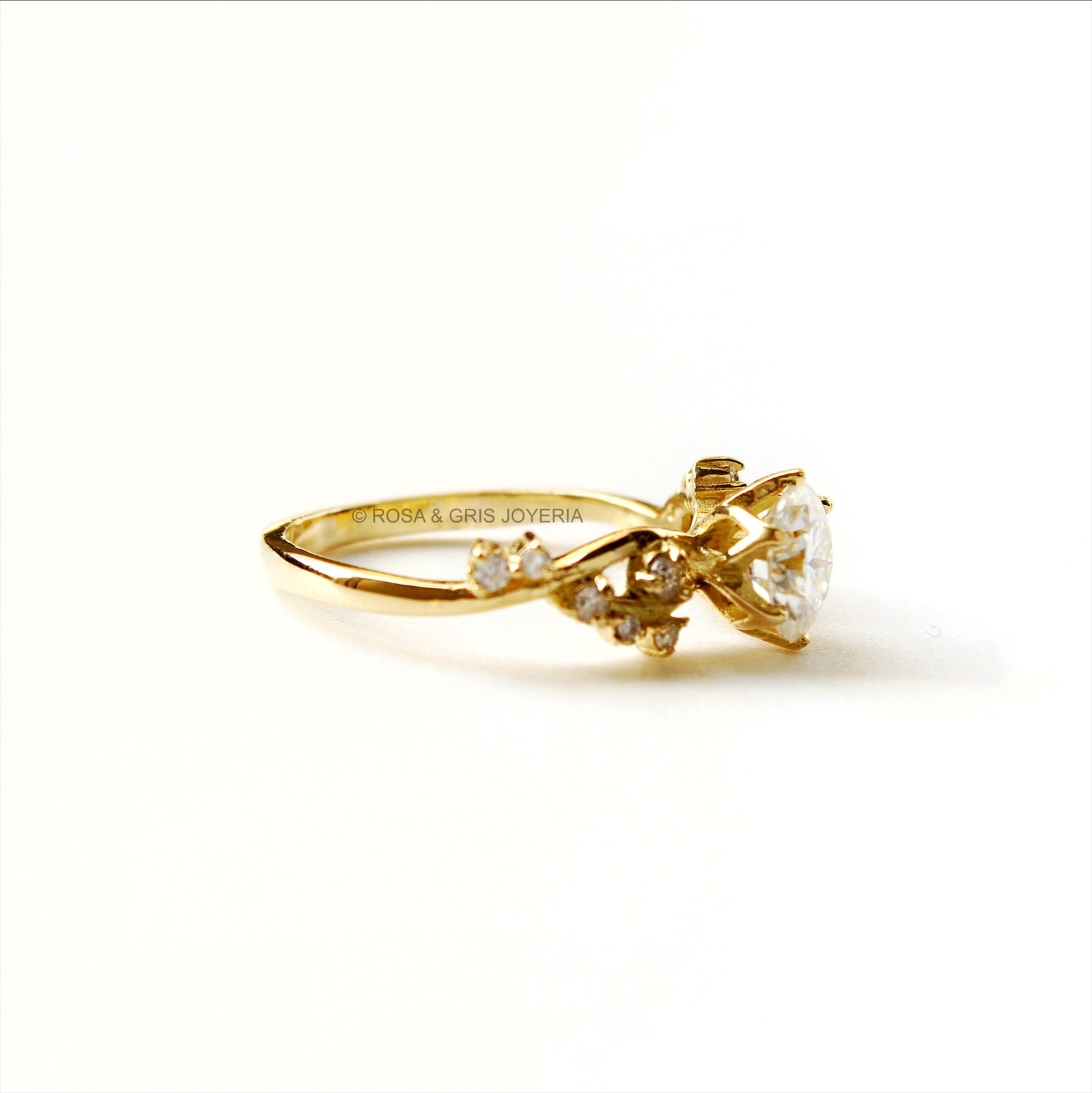 Anillo de Compromiso Arian 2 en Oro 18k