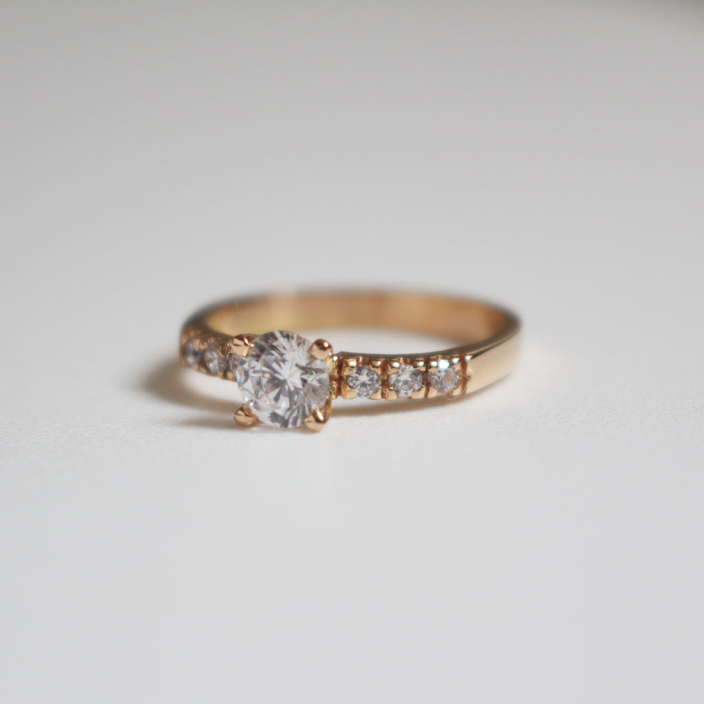 Anillo de Compromiso Elisya en Oro 18k