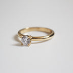 Anillo de Compromiso Sophia en Oro 18k