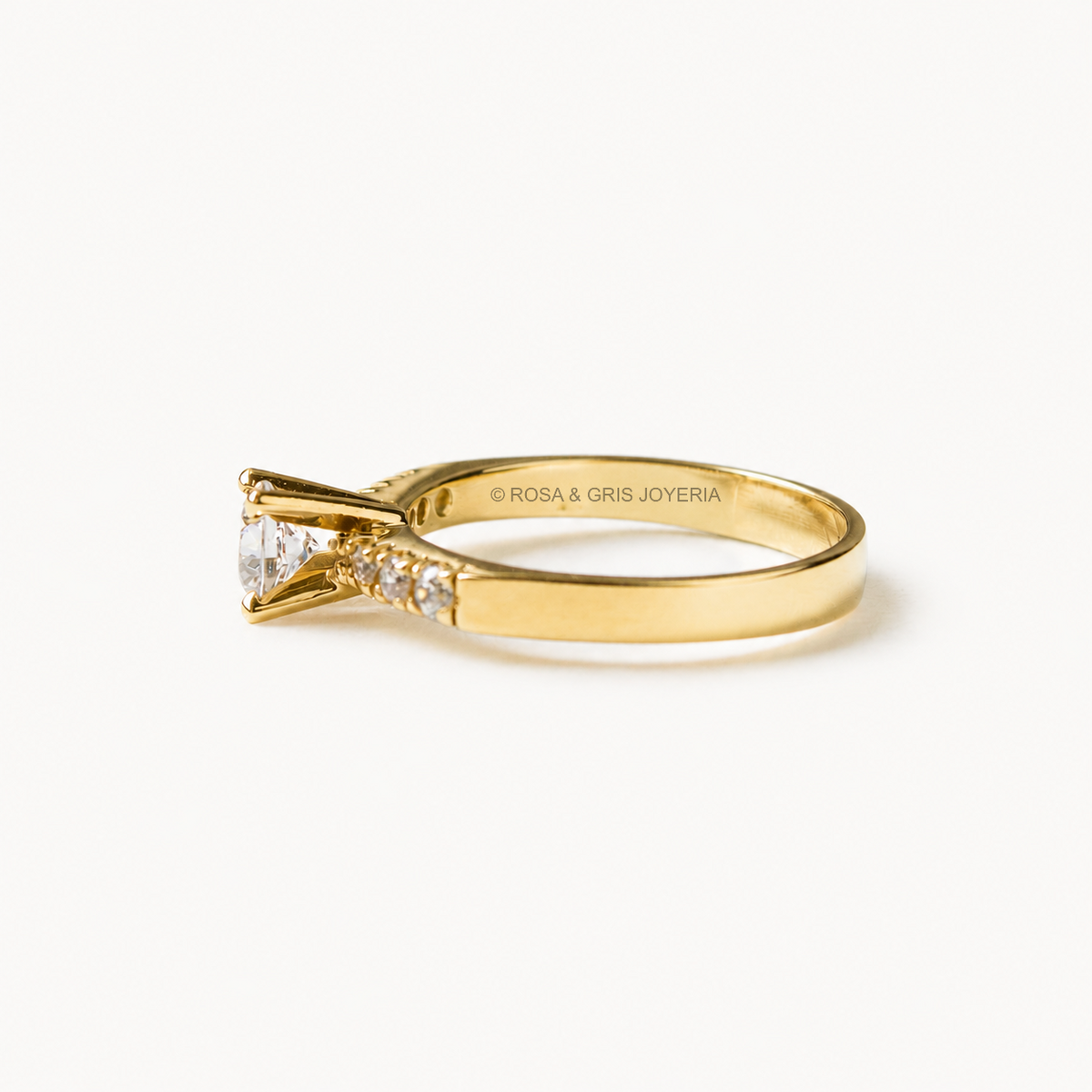 Anillo de Compromiso Ania en Oro 18k