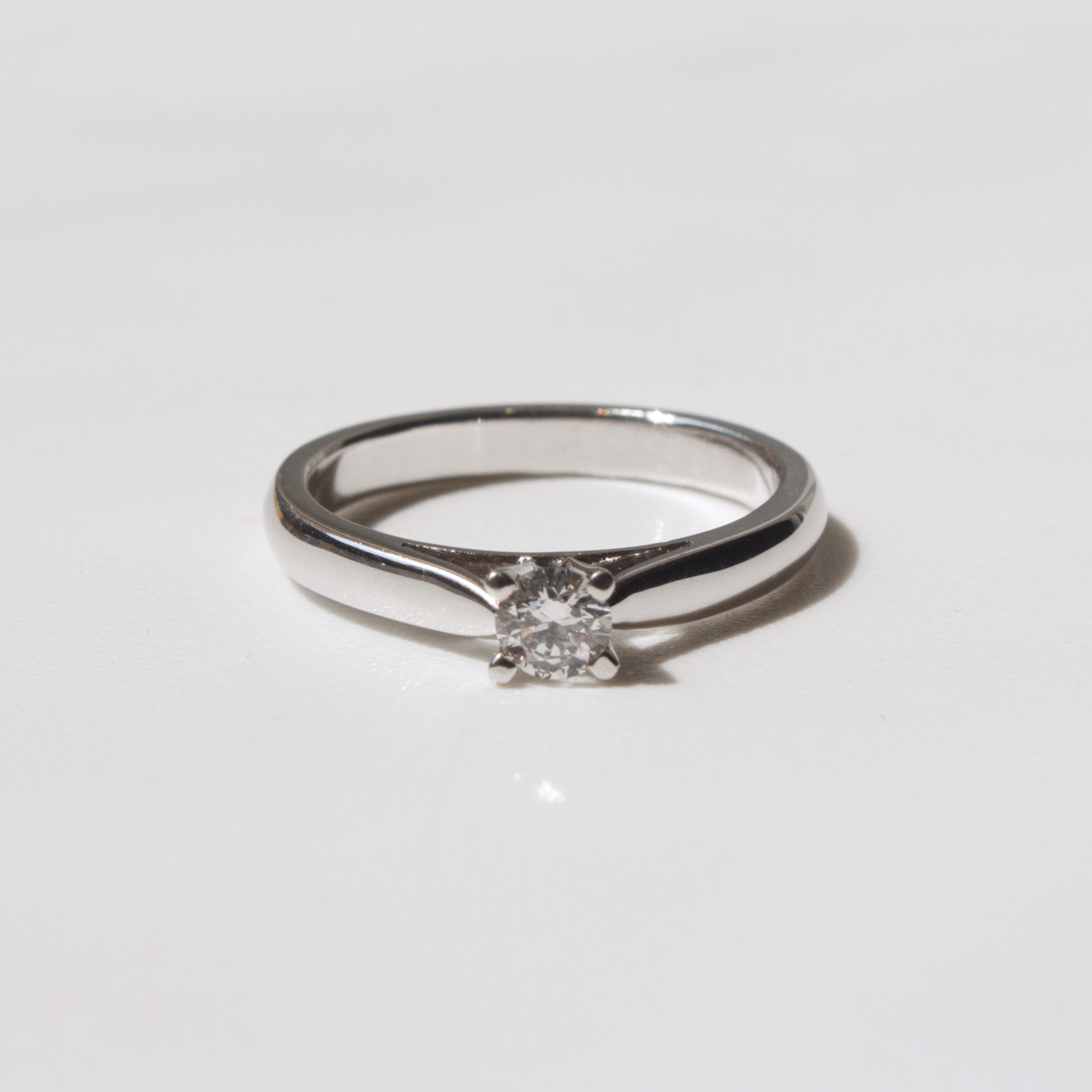 Anillo de Compromiso Alba Diamante Natural GIA 0.20ct en Oro 18k