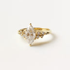 Anillo de Compromiso Serena en Oro 18k