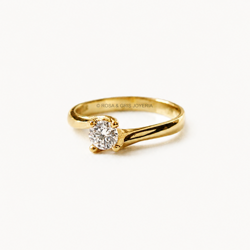 Anillo de Compromiso Andrea en Oro 18k