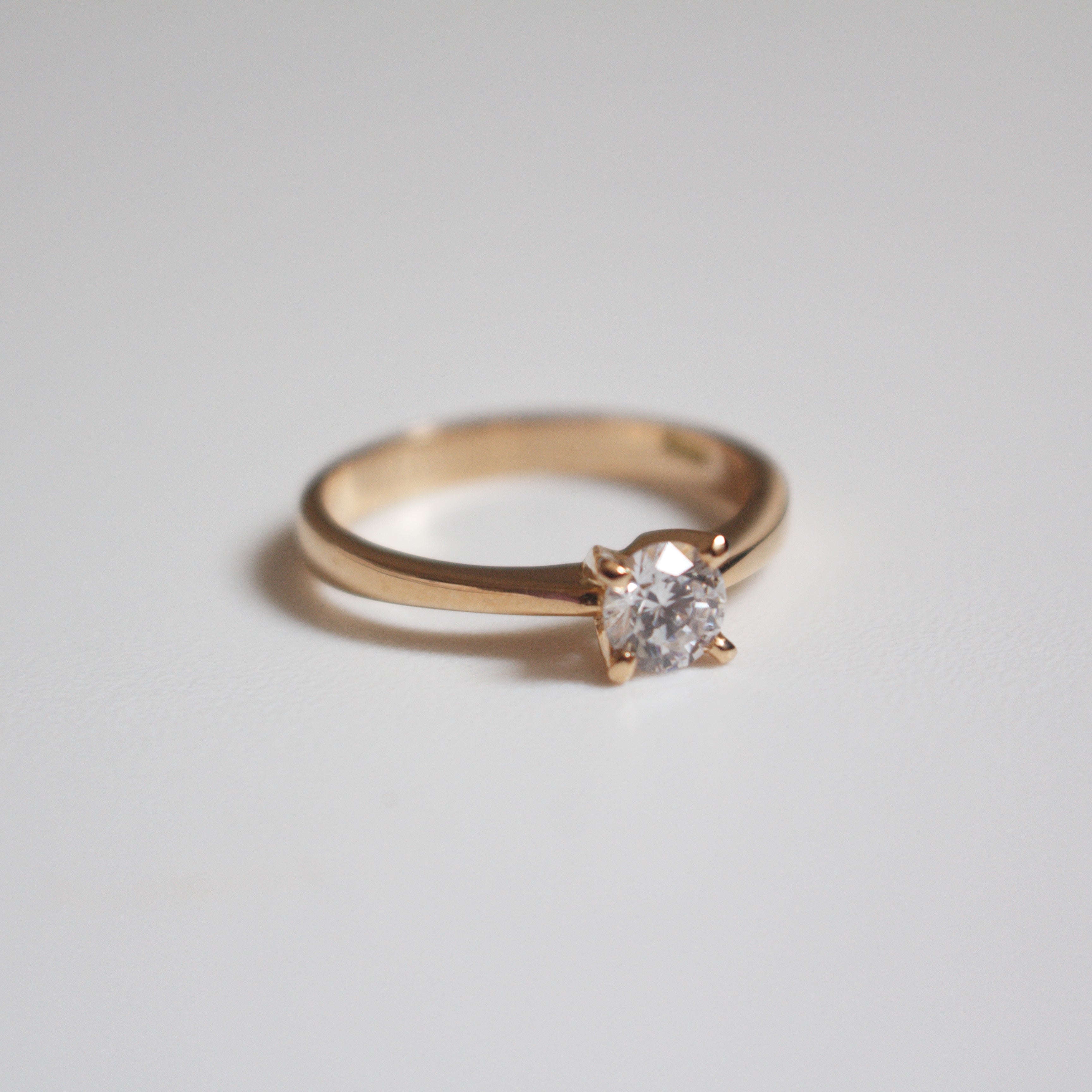 Anillo de Compromiso Ana en Oro 18k