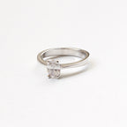 Anillo de Compromiso Oval Diamante de Laboratorio IGI 0.50ct en Oro 18k