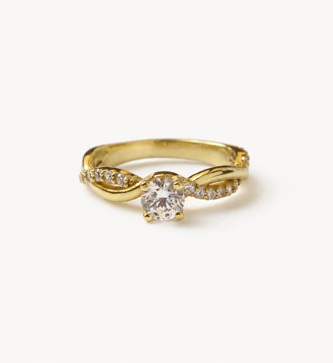Anillo de Compromiso Infinito en Oro 18k