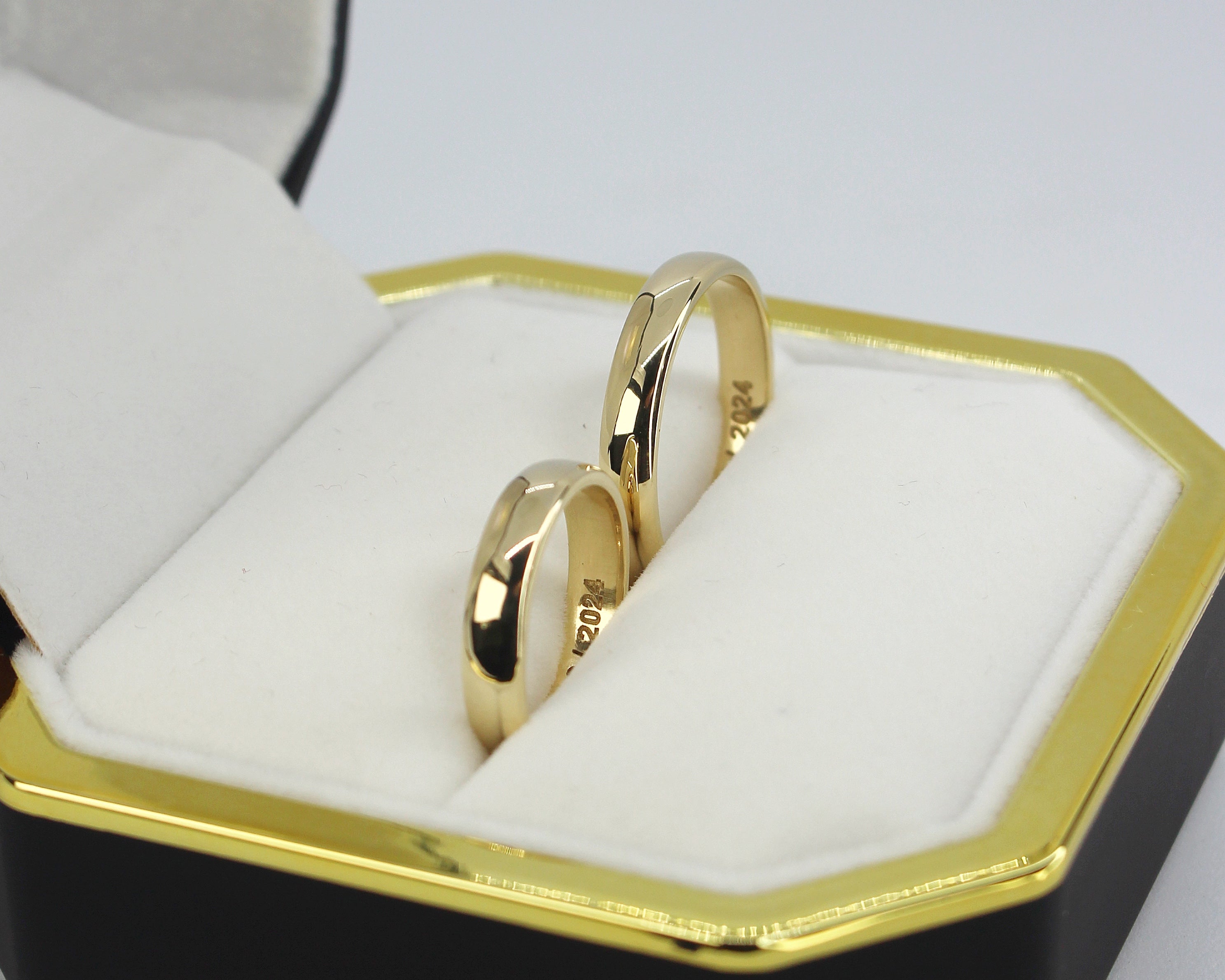 AROS DE MATRIMONIO CLÁSICOS EN ORO 18K