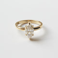 Anillo de Compromiso Marquise I en Oro 18k