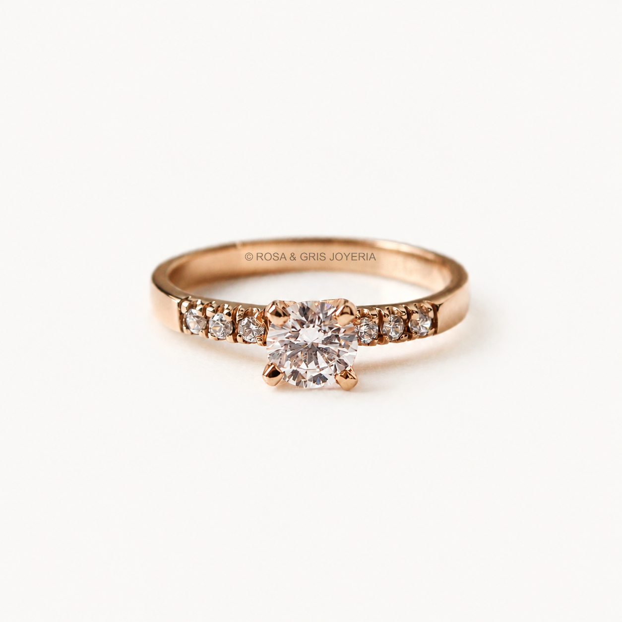 Anillo de Compromiso Elisya en Oro 18k