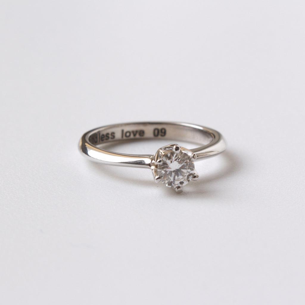 Anillo de Compromiso Luna Diamante Natural GIA 0.40ct en Oro 18k