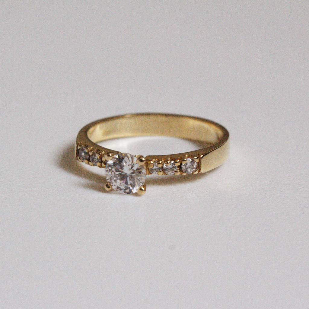Anillo de Compromiso Ania en Oro 18k