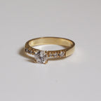 Anillo de Compromiso Ania en Oro 18k