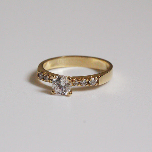 Anillo de Compromiso Ania en Oro 18k