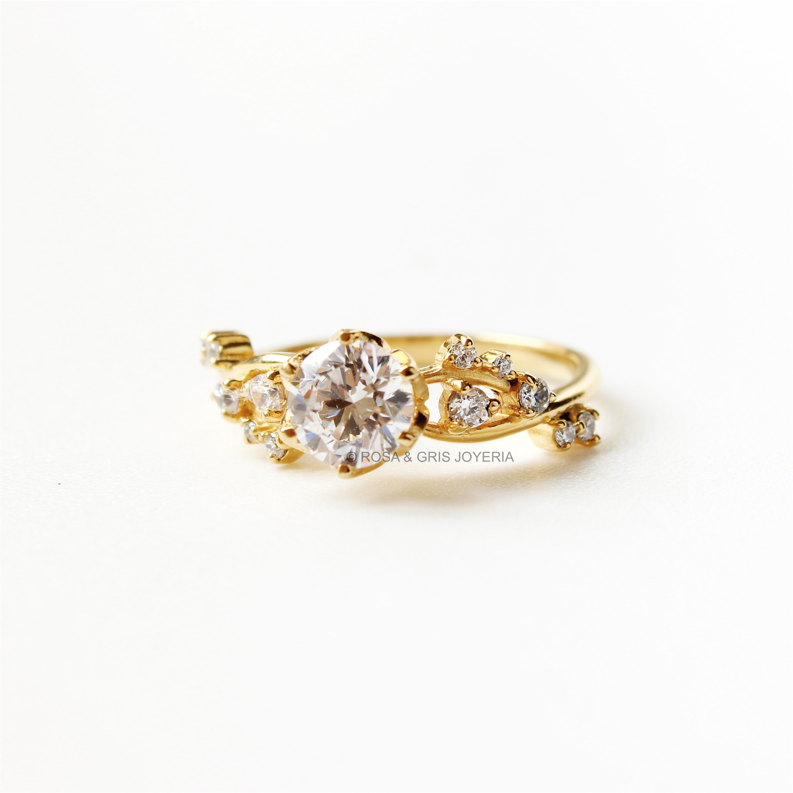 Anillo de Compromiso Arian 2 en Oro 18k