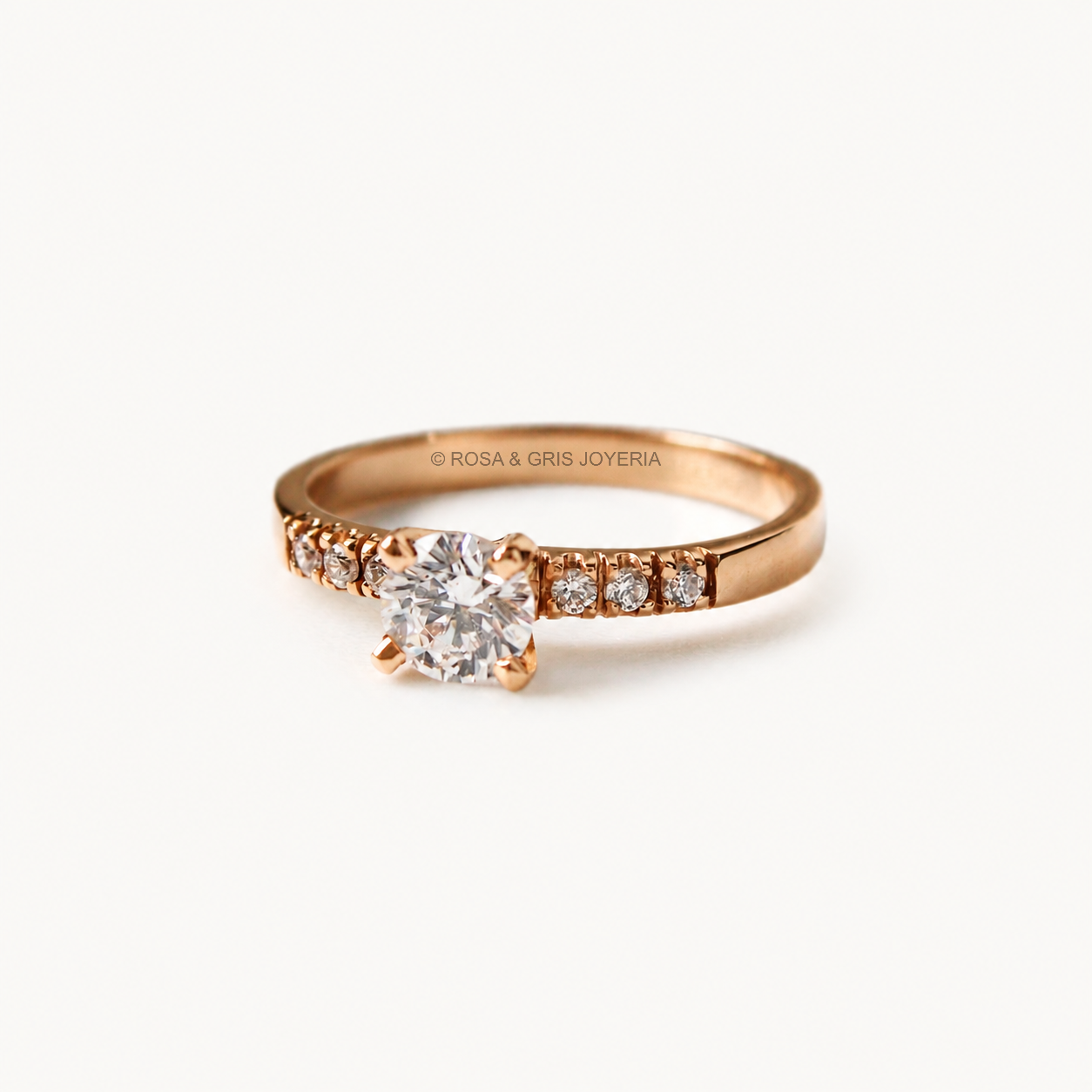 Anillo de Compromiso Elisya en Oro 18k