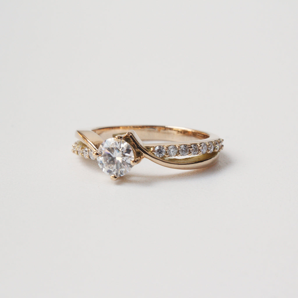 Anillo de Compromiso Lady en Oro 18k