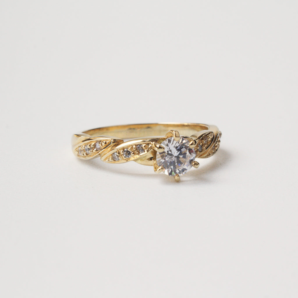 Anillo de Compromiso Infinity en Oro 18k