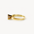 Anillo de Compromiso Bela en Oro 18k