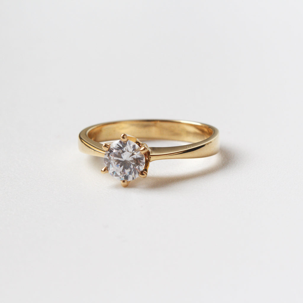 Anillo de Compromiso Estela en Oro 18k