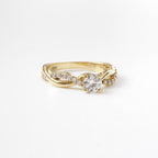 Anillo de Compromiso Infinito en Oro 18k