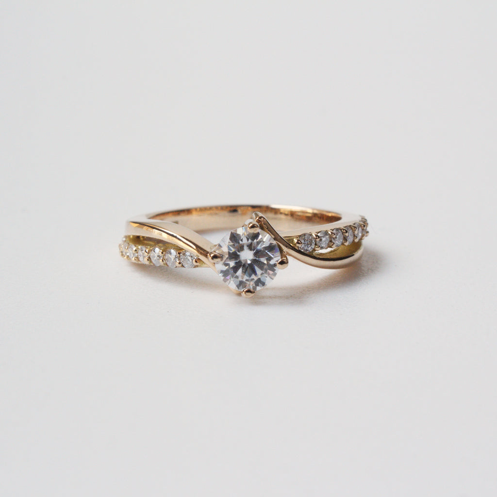 Anillo de Compromiso Lady en Oro 18k