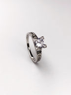 ANILLO X EN PLATA