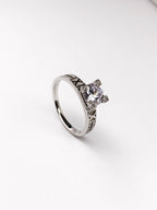 ANILLO X EN PLATA
